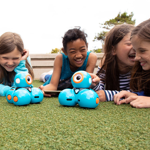 Fire Great with Dash and Dot Robots, Tech Age Kids